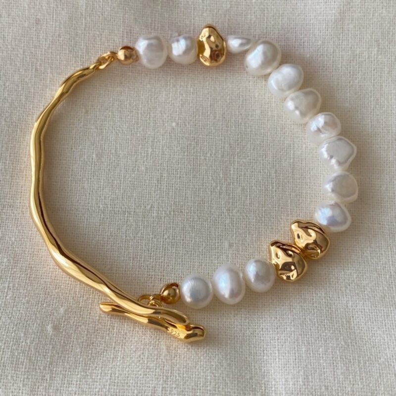 Women's Fashion French Retro Patchwork Bracelet | Elegant Vintage Bangle for Women