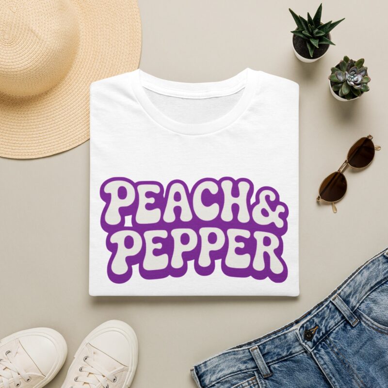 Peach Pepper Retro Logo T-Shirt funky 70s bubble graphic tee