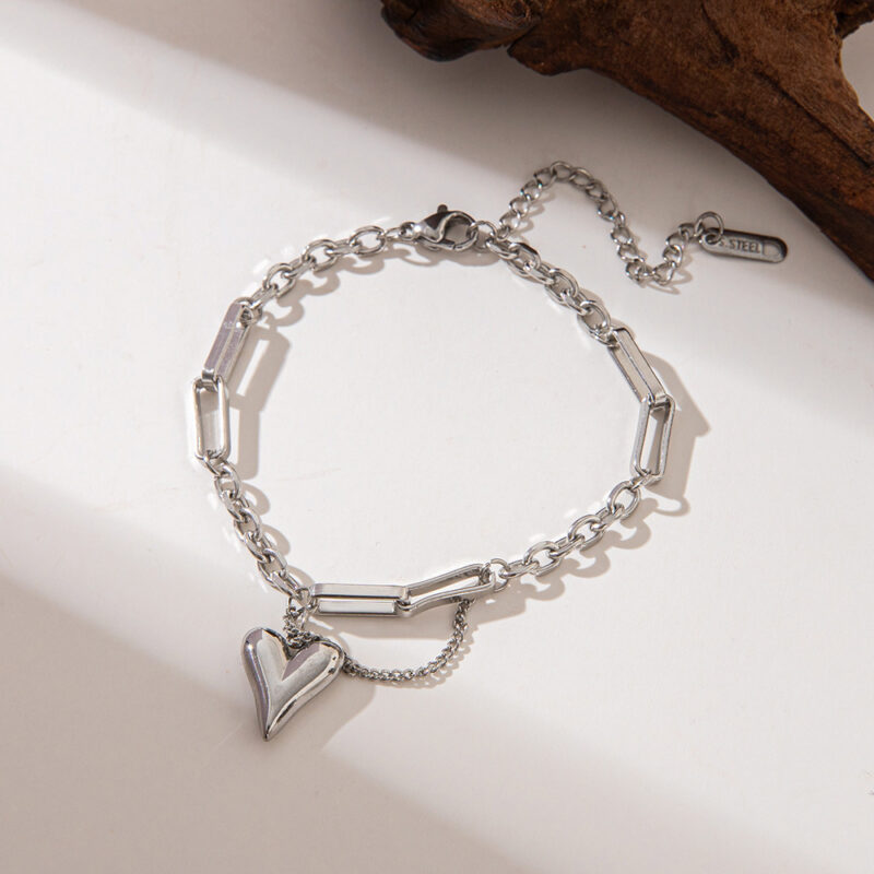 Sleek and Stylish Jewelry for Women | Elegant Everyday Jewelry Gift