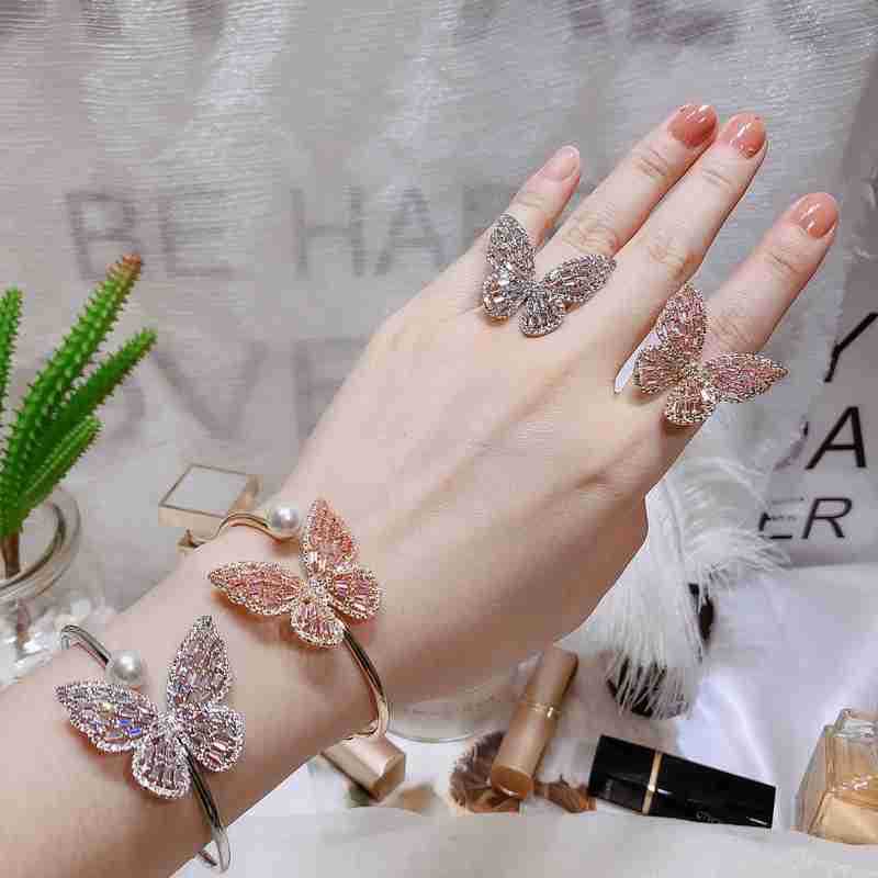 9b5920a0-752e-41ed-9df8-0aa8718b8e68.jpg Women's Vintage Hollow-Out Bracelet | Elegant Fashion Cuff Bangle Jewelry