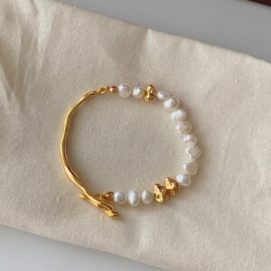 Women's Fashion French Retro Patchwork Bracelet